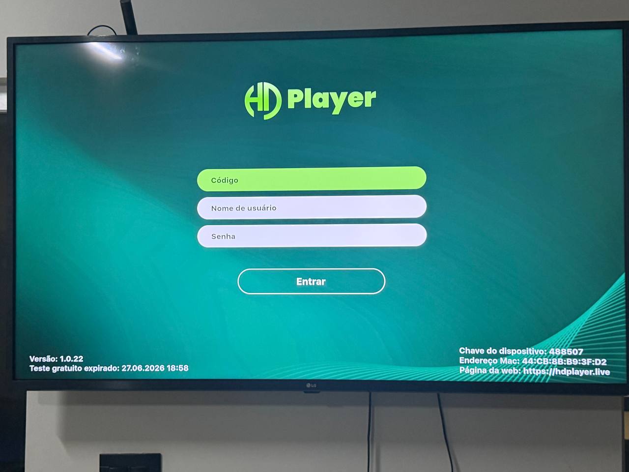 Tela de login do HD Player com código, usuário e senha